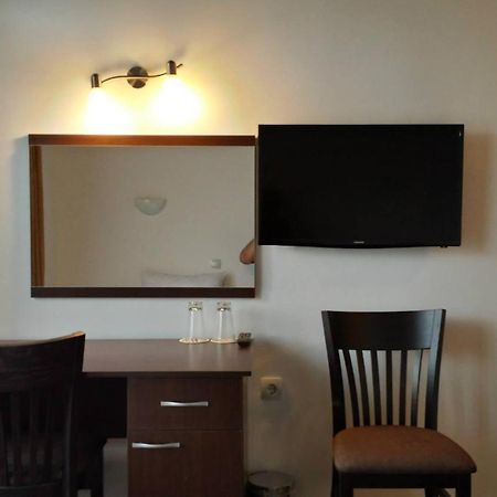 Hotel Kiprovets Chiprovtsi Dış mekan fotoğraf