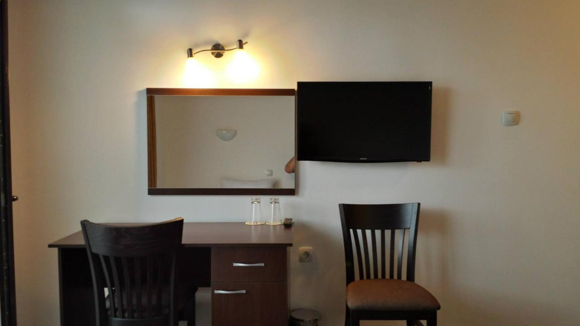 Hotel Kiprovets Chiprovtsi Dış mekan fotoğraf