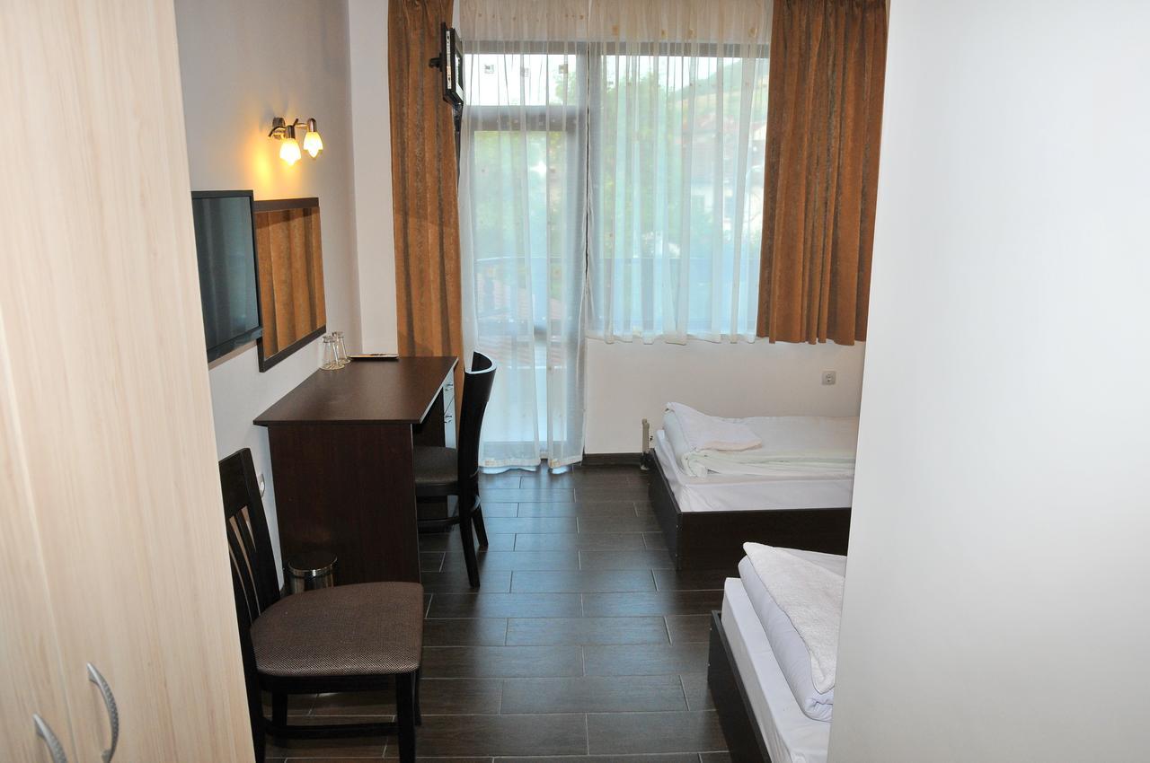 Hotel Kiprovets Chiprovtsi Dış mekan fotoğraf